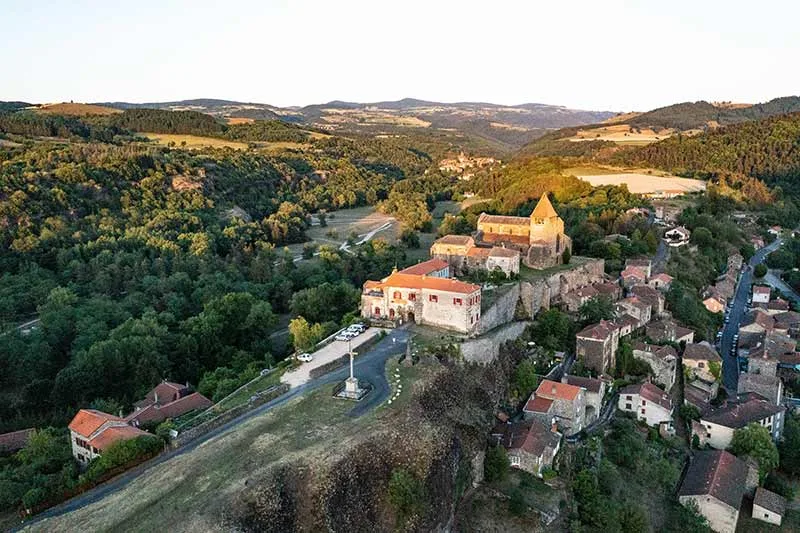 Chanteuges, village, patrimoine, haute-loire, Auvergne