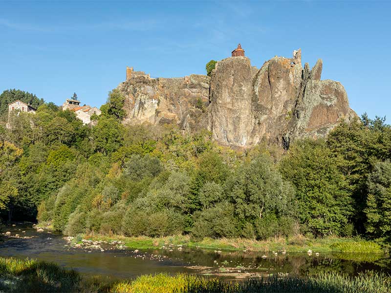 Le château d’Arlempdes en Haute-Loire, Auvergne