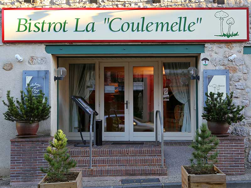 Restaurante La Coulemelle en St-Bonnet-le-Froid, Auvernia