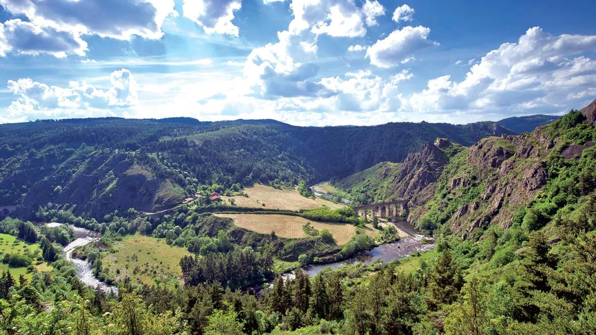 Allier sauvage en Haute-Loire, Auvergne